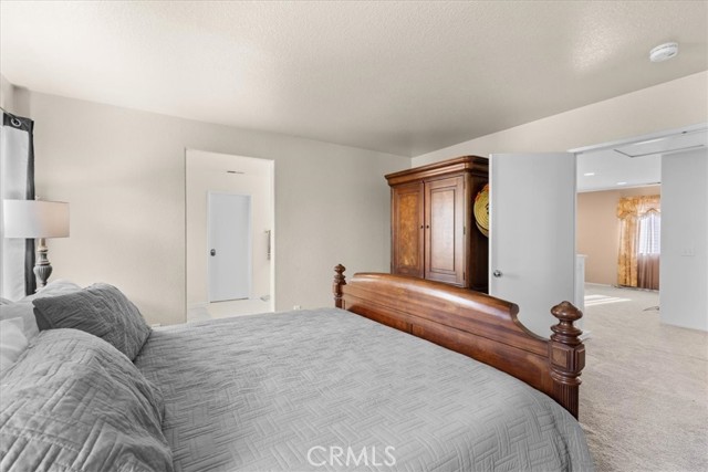 11868 Bunker Hill Drive, Rancho Cucamonga CA: https://media.crmls.org/medias/57e553b5-3693-4fc1-ab95-7fe4668b0046.jpg