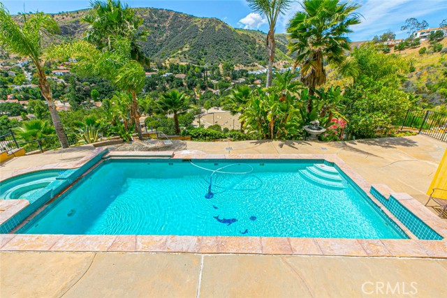 22 Stagecoach Rd, Bell Canyon, CA 91307 - 5 Beds | 5/1 Baths (Expired ...