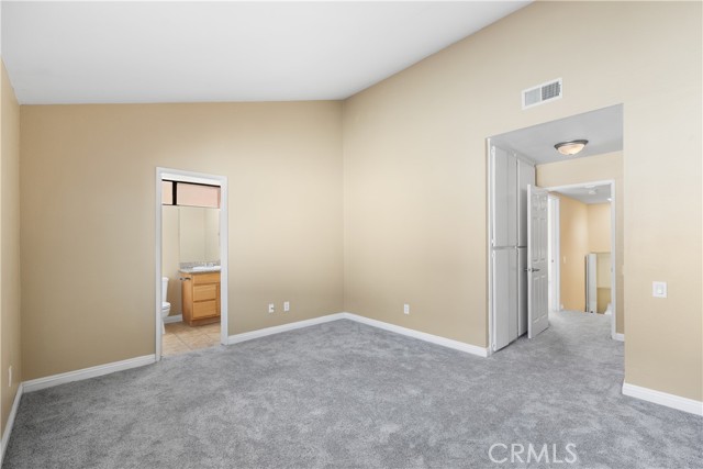 Detail Gallery Image 26 of 52 For 21054 Parthenia #11,  Canoga Park,  CA 91304 - 3 Beds | 3 Baths