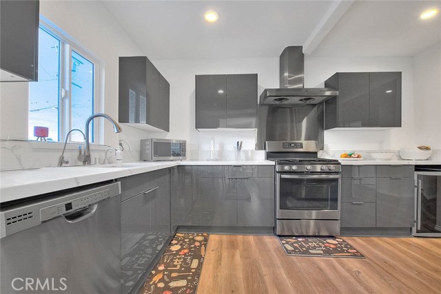 Detail Gallery Image 10 of 28 For 308 W Adams, Alhambra,  CA 91801 - 4 Beds | 2 Baths