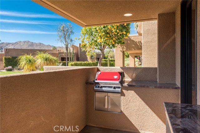 Image 28 for 73663   Boxthorn LN