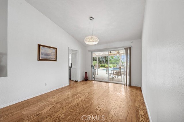 24805 Morning Mist Drive, Moreno Valley CA: https://media.crmls.org/medias/57e90ba6-497f-4b94-9f27-e4089e61538f.jpg