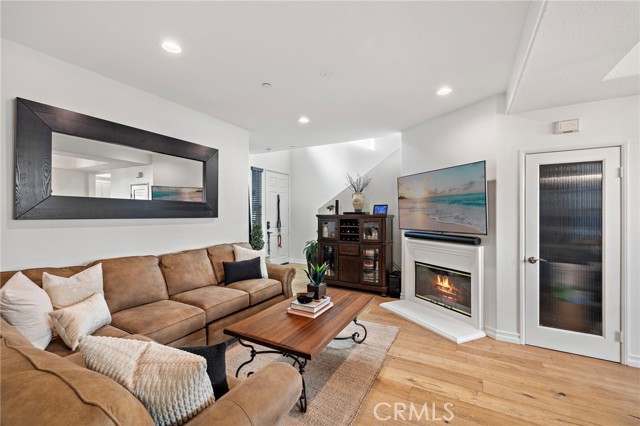 Detail Gallery Image 4 of 26 For 36 Valmont, Ladera Ranch,  CA 92694 - 2 Beds | 2 Baths