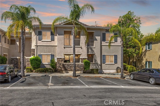 26390 Arboretum Way, Murrieta CA: https://media.crmls.org/medias/57e97905-9714-4766-a85c-8ee43dcbcd92.jpg