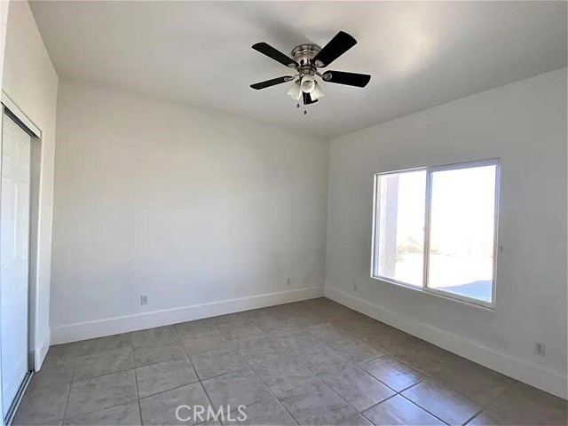 7666 Poppy Boulevard, California City CA: https://media.crmls.org/medias/57e9bd2d-41c7-43f1-a3c2-13197cae628d.jpg