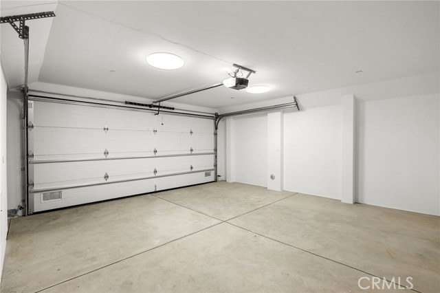 Detail Gallery Image 16 of 17 For 953 1/2 Everett St, Los Angeles,  CA 90026 - 2 Beds | 2/1 Baths