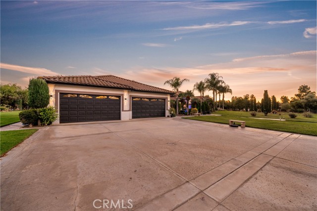 Image 61 of 75 For 17325 High Country Circle