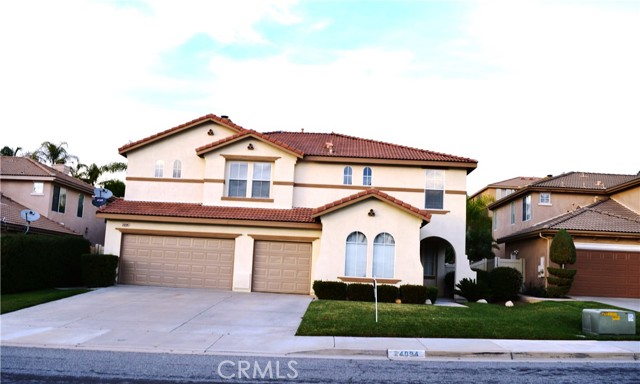 Detail Gallery Image 2 of 12 For 24094 Safiro Ct, Wildomar,  CA 92595 - 5 Beds | 3 Baths