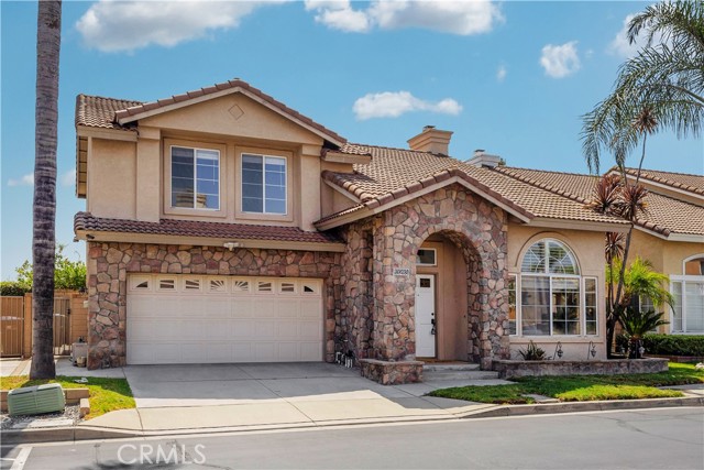 13283 Sunstream Drive, Chino Hills CA: https://media.crmls.org/medias/57ef2f2d-7bd1-48fe-b955-8dea6c590fc7.jpg