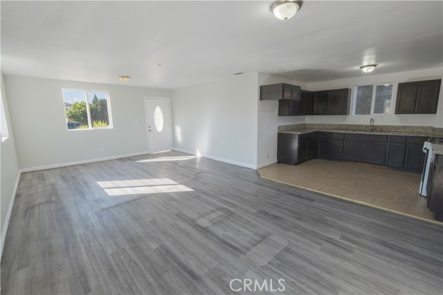 Detail Gallery Image 7 of 37 For 149 W Colden, Los Angeles,  CA 90003 - – Beds | – Baths