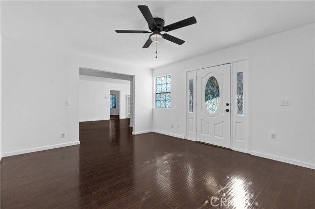 Detail Gallery Image 3 of 25 For 6228 Lemon, Long Beach,  CA 90805 - 4 Beds | 3 Baths