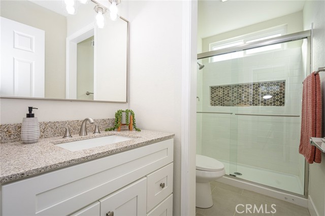 Detail Gallery Image 20 of 32 For 1384 Emerald St, Corona,  CA 92882 - 3 Beds | 2 Baths