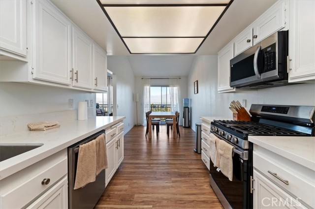 Detail Gallery Image 16 of 37 For 5058 Tierra Antigua, Whittier,  CA 90601 - 2 Beds | 2 Baths