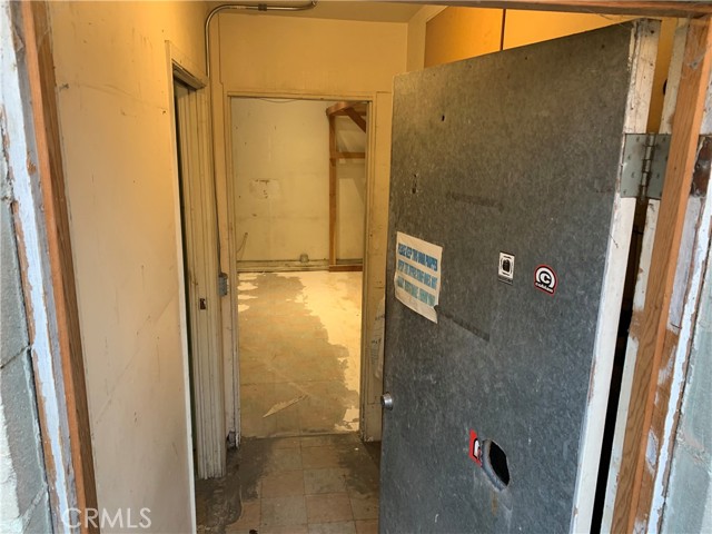 More storage and/or office space