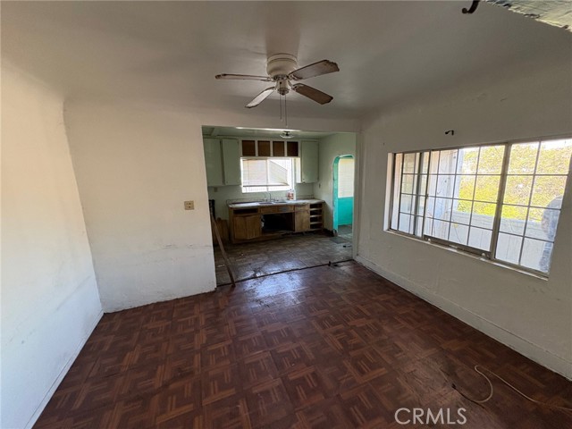 2128 N Marianna Avenue, Los Angeles CA: https://media.crmls.org/medias/57f2ddd1-b822-4f55-9848-00a8c01a9a31.jpg