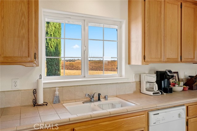 Detail Gallery Image 11 of 39 For 3250 Pleasant Rd, San Miguel,  CA 93451 - 3 Beds | 2 Baths