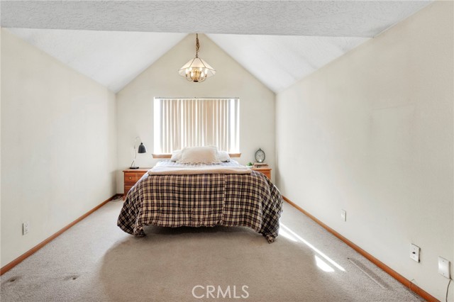 Detail Gallery Image 42 of 69 For 11062 Hollister Rd, Oak Hills,  CA 92344 - 4 Beds | 3 Baths