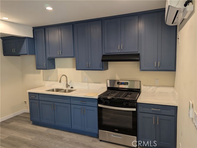 Detail Gallery Image 11 of 31 For 938 Stanley Ave, Long Beach,  CA 90804 - – Beds | – Baths