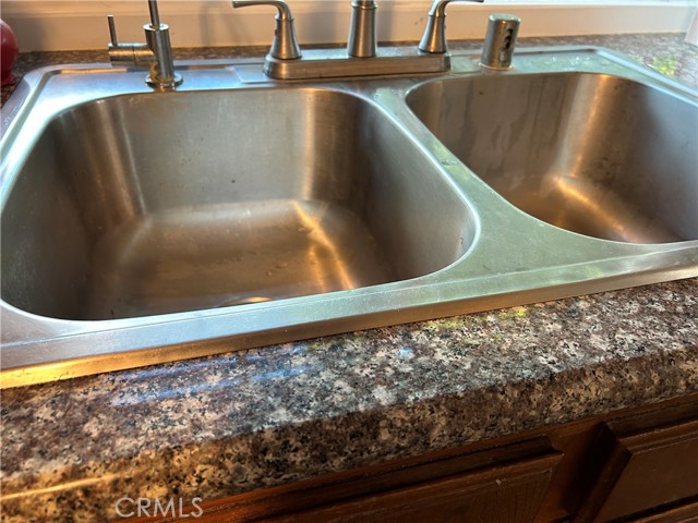 Detail Gallery Image 9 of 31 For 1681 Aspen Village Way, West Covina,  CA 91791 - 3 Beds | 3 Baths