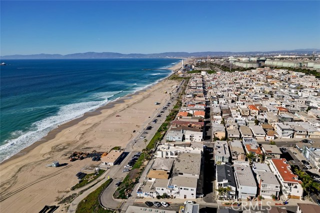 120 36th Place, Manhattan Beach, California 90266, ,Residential Income,Sold,36th,SB23014770