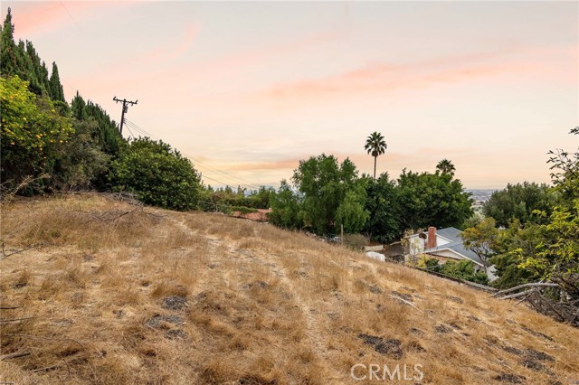 Elevated Back lot with panoramic views