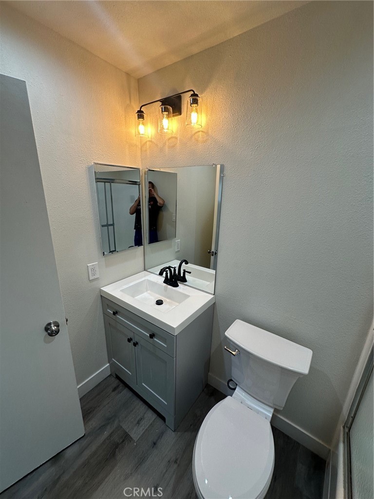 https://media.crmls.org/medias/57f69078-4380-43d4-b176-706dedea01c2.jpg?preset=X-Large