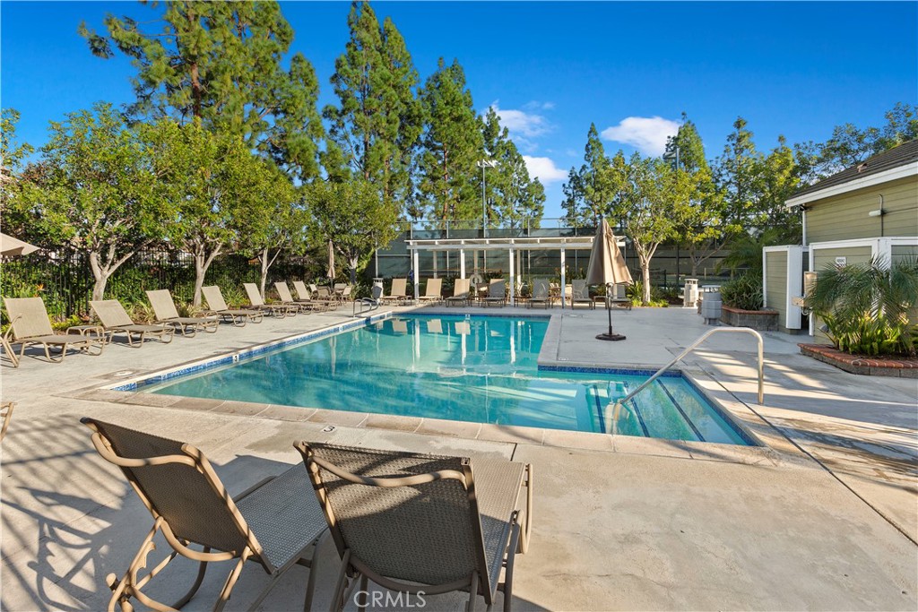 MLS #OC25237972 image #17