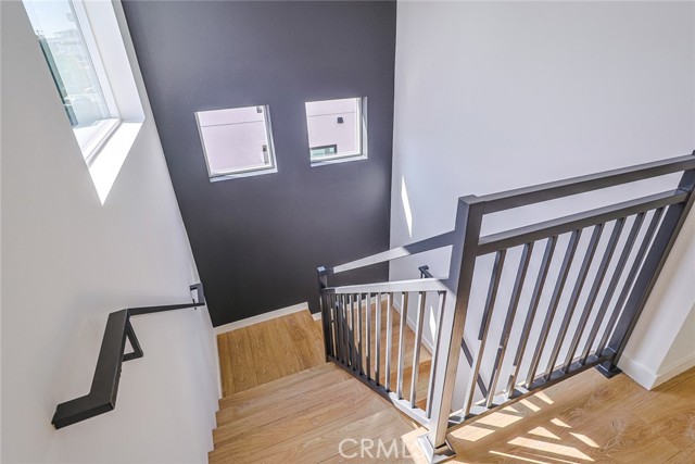 1227 N June Street, Hollywood CA: https://media.crmls.org/medias/57f7b79a-ea3c-4a01-a557-54c47d42c097.jpg