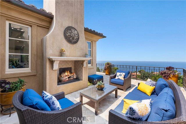 1509 Via Montemar, Palos Verdes Estates, California 90274, 4 Bedrooms Bedrooms, ,4 BathroomsBathrooms,Residential,Sold,Via Montemar,SB21180594