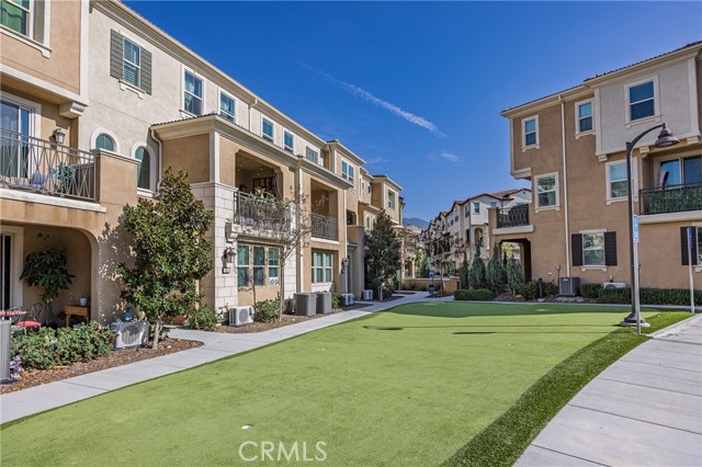 Detail Gallery Image 10 of 22 For 420 Coyote, Lake Forest,  CA 92610 - 2 Beds | 2/1 Baths