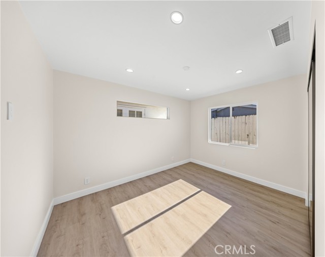 Detail Gallery Image 11 of 16 For 8145 Morse Ave, North Hollywood,  CA 91605 - 2 Beds | 2 Baths