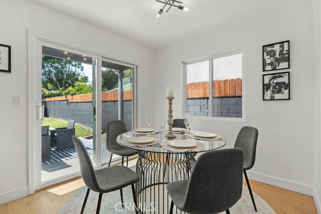Detail Gallery Image 20 of 44 For 5815 Saloma Ave, Sherman Oaks,  CA 91411 - 4 Beds | 3/1 Baths