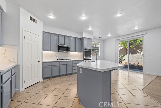 Detail Gallery Image 24 of 59 For 12222 Dry Creek, Rancho Cucamonga,  CA 91739 - 4 Beds | 3 Baths