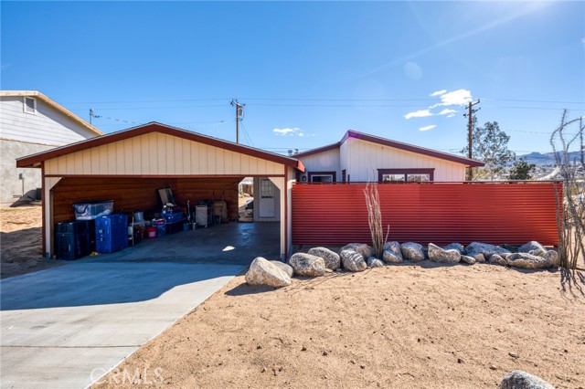 Detail Gallery Image 5 of 37 For 6127 Panorama St, Joshua Tree,  CA 92252 - 3 Beds | 2 Baths