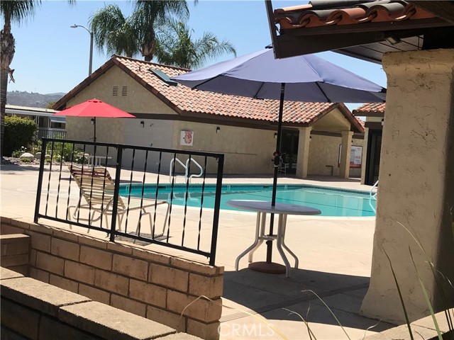 Detail Gallery Image 22 of 24 For 1555 Santa Susana Dr, Hemet,  CA 92543 - 2 Beds | 2 Baths