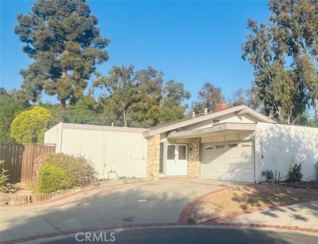 Front Image Thumbnail for CROC26059431