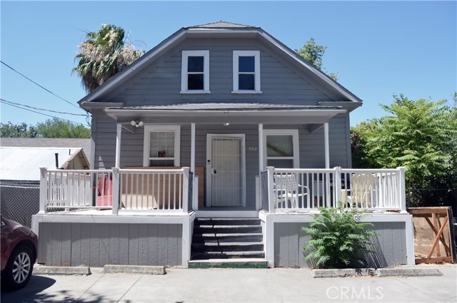 Detail Gallery Image 1 of 37 For 432 Cedar St, Chico,  CA 95928 - 6 Beds | 2/1 Baths