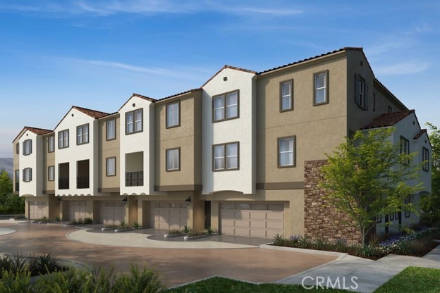 2410 E Agave ST Unit: 3