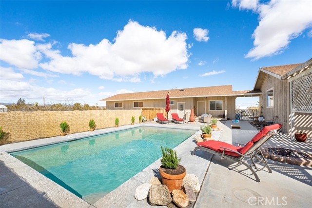 Detail Gallery Image 2 of 74 For 59582 Sunflower Dr, Yucca Valley,  CA 92284 - 4 Beds | 3/1 Baths