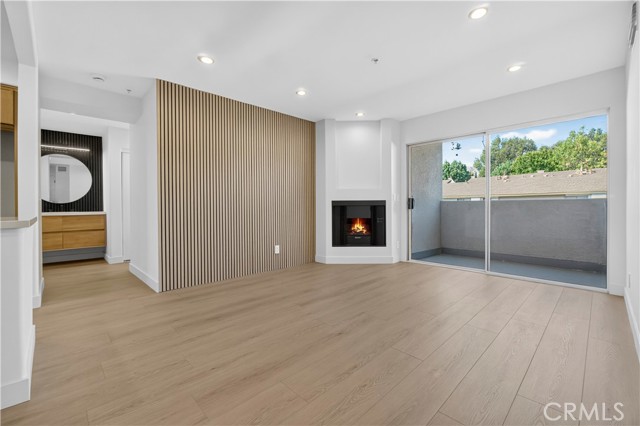 15455 Sherman photo 4