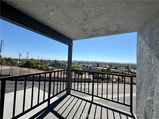 2599 Walnut, 128 photo 29