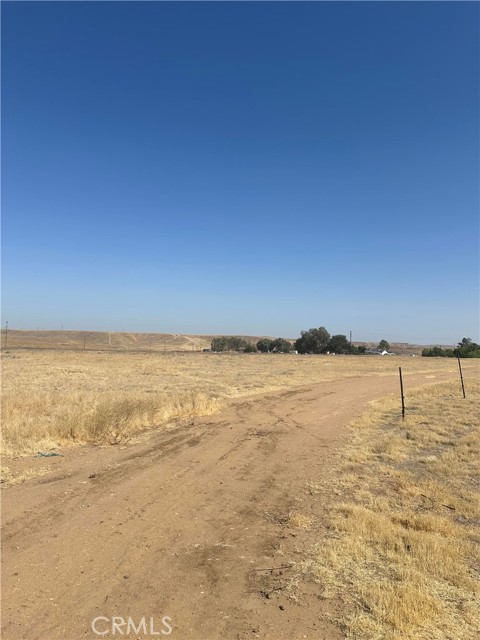 0 Cosmo Street, Bakersfield CA: https://media.crmls.org/medias/57fe3788-d0bb-4880-9acd-b65db6e913ca.jpg