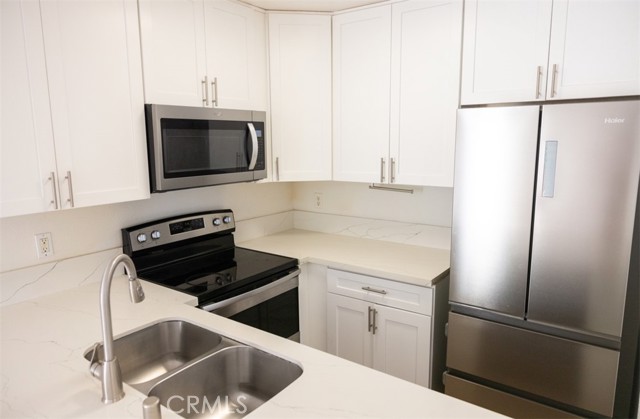 4064 Huerfano Avenue, San Diego CA: https://media.crmls.org/medias/57fe6980-3142-485a-8616-7ff538633b39.jpg