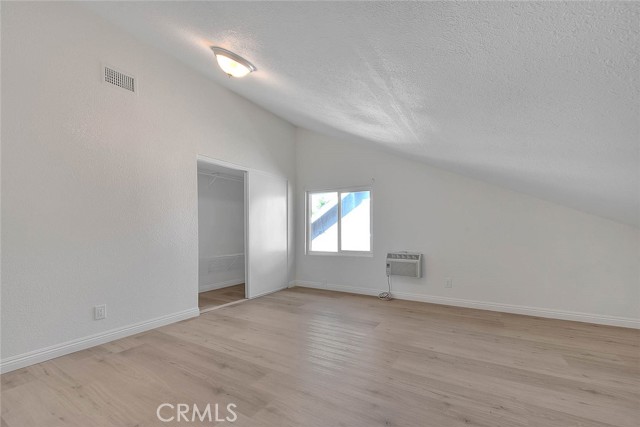 5th bedroom - 2nd floor
