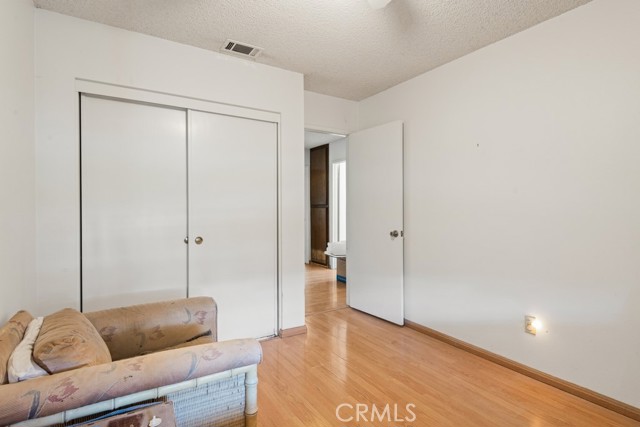 Detail Gallery Image 7 of 26 For 521 Bond, Redlands,  CA 92373 - 4 Beds | 2 Baths