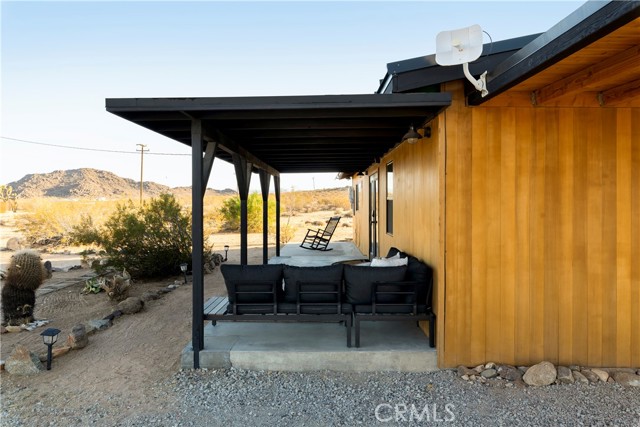 Detail Gallery Image 7 of 52 For 63070 Pole Rd, Joshua Tree,  CA 92252 - 2 Beds | 1 Baths