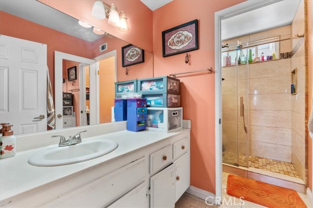 Detail Gallery Image 23 of 40 For 14542 Hackamore Rd, Victorville,  CA 92392 - 4 Beds | 2/1 Baths