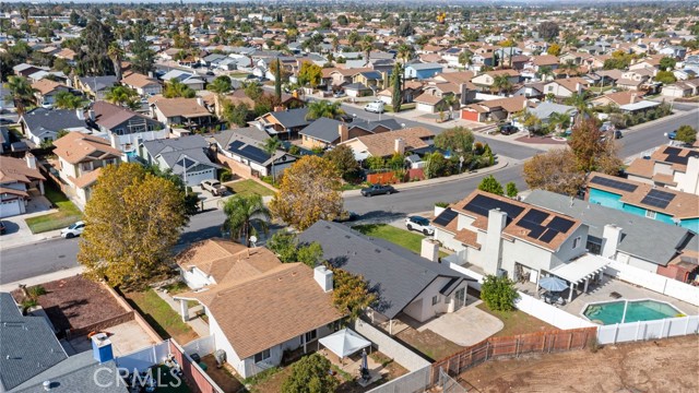 Detail Gallery Image 27 of 32 For 13898 Red Mahogany, Moreno Valley,  CA 92553 - 2 Beds | 2 Baths
