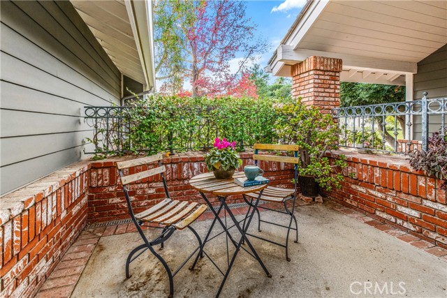 Detail Gallery Image 34 of 40 For 1821 Overview Cir, North Tustin,  CA 92705 - 5 Beds | 4/1 Baths
