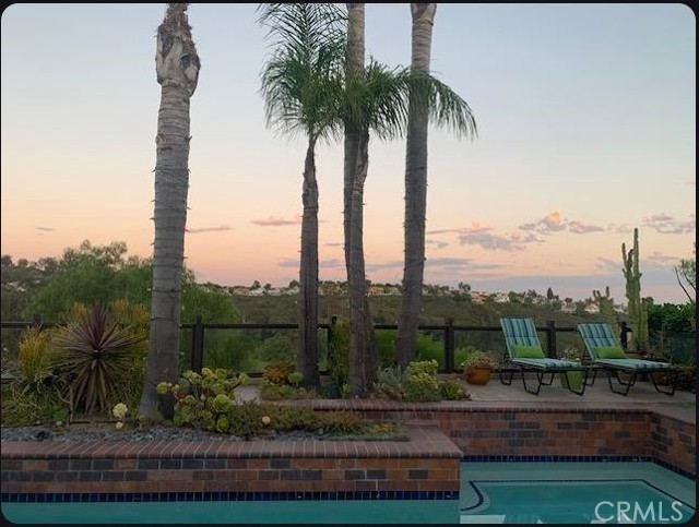 4 Woodhaven, Laguna Niguel CA: https://media.crmls.org/medias/58009d5a-2b1c-478c-ad4b-e66ca9a1764d.jpg